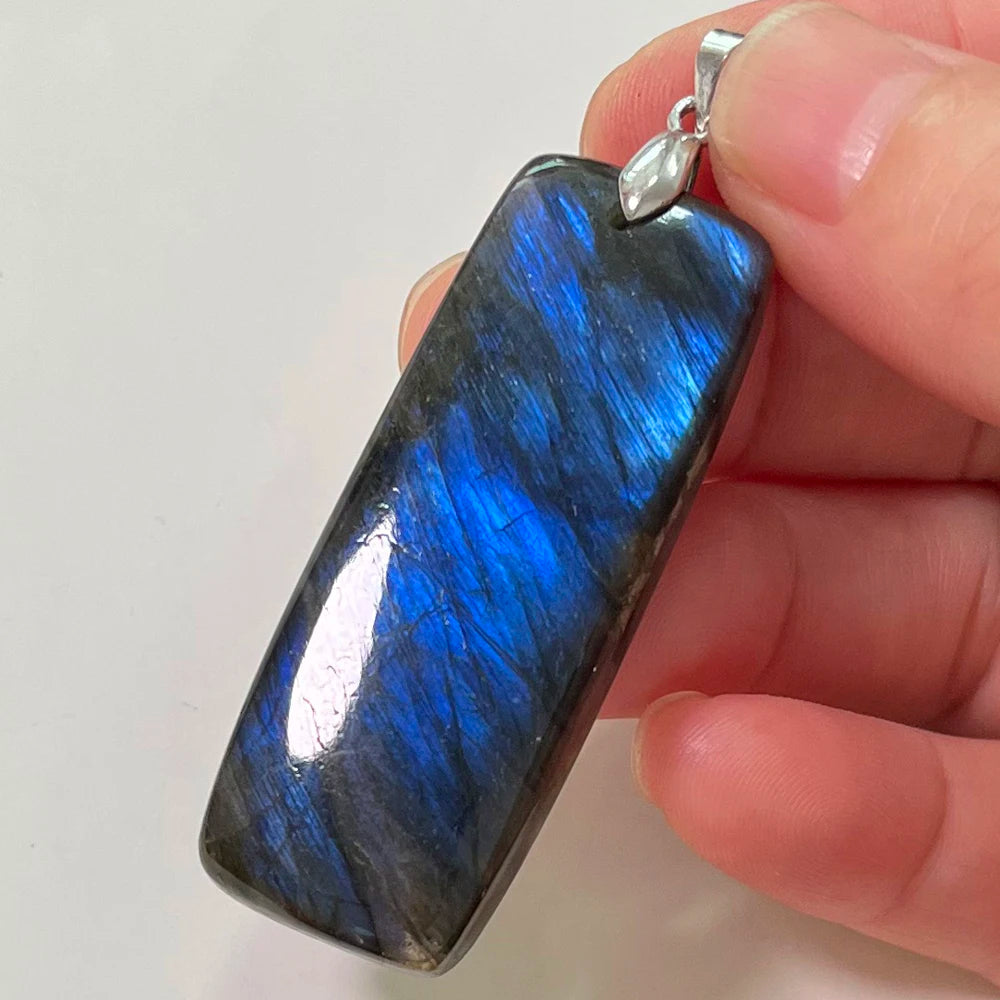 Collier Pendentif en Labradorite Naturelle, Rose et Bleue